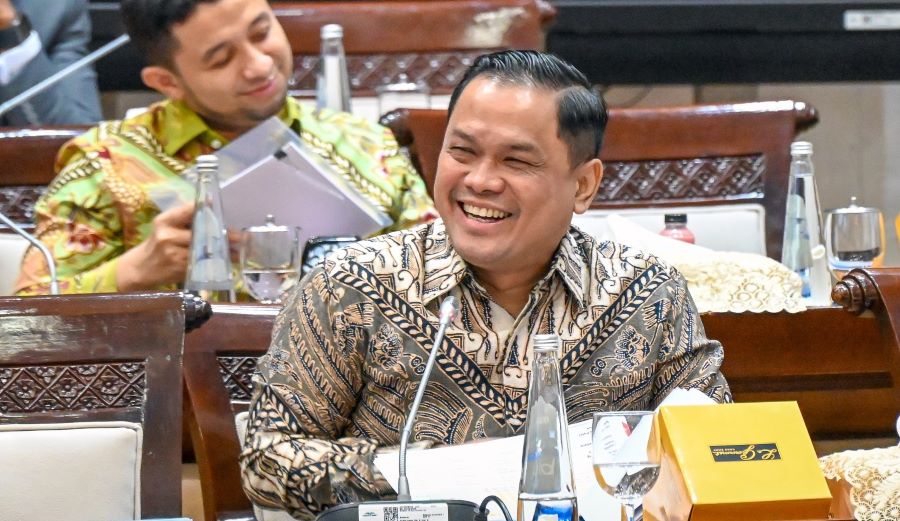 Perkuat Industri Nasional, NasDem Dukung Berantas Impor Pakaian Bekas
